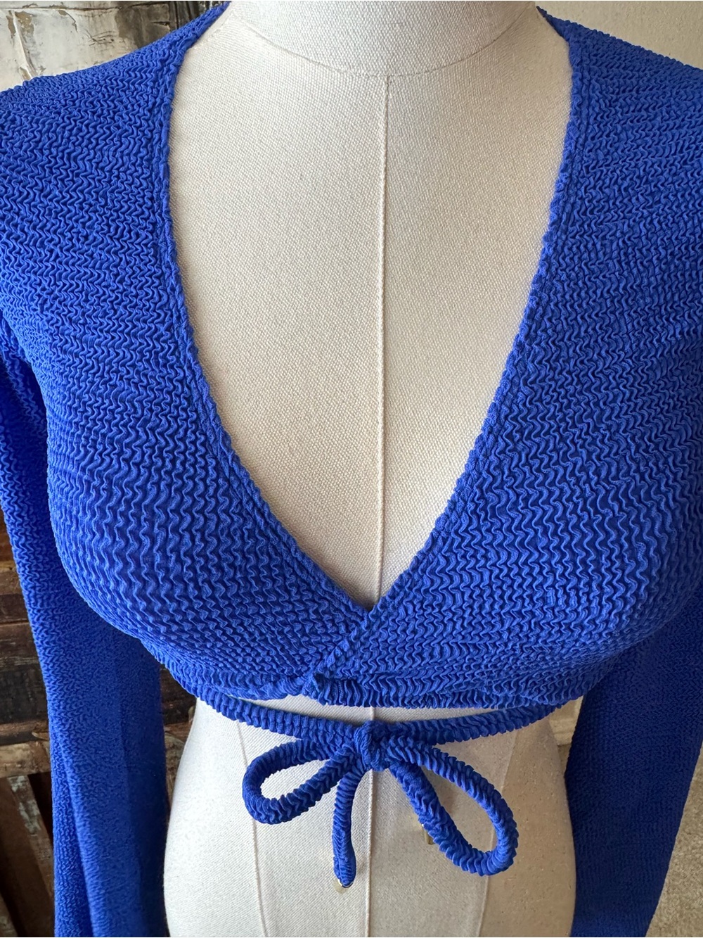Monday Swimwear wrap swim top - size L NWOT - Picture 10 of 15